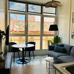 https://apartamentos-uncibay-premium.es-andalucia.com