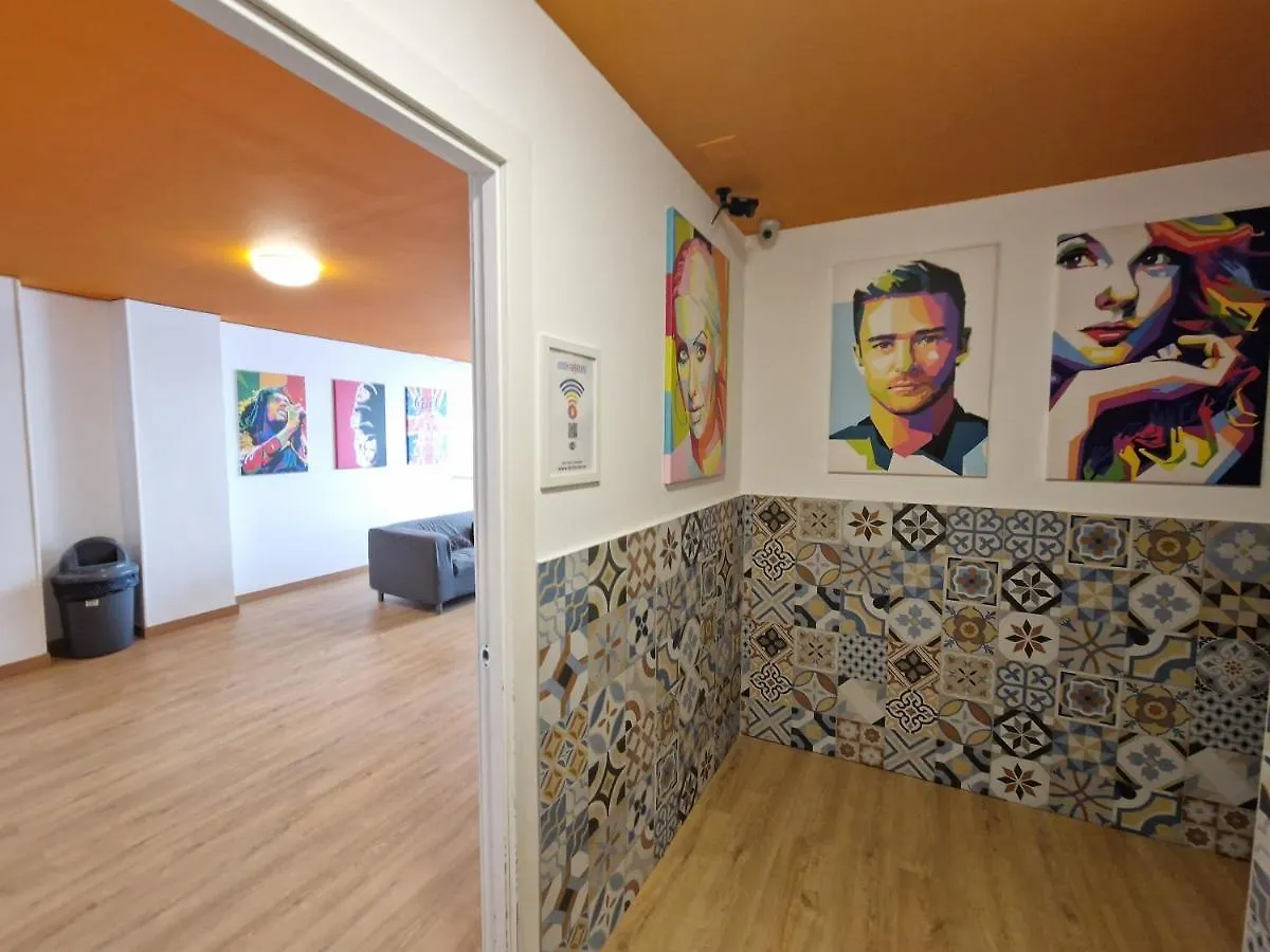 Albergue A Pousada Arc House Barcelona